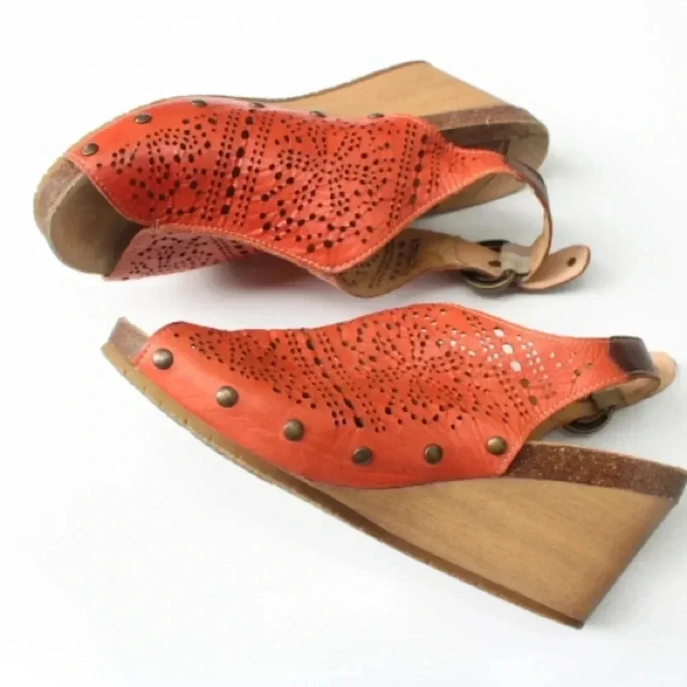 Pikolinos wedges